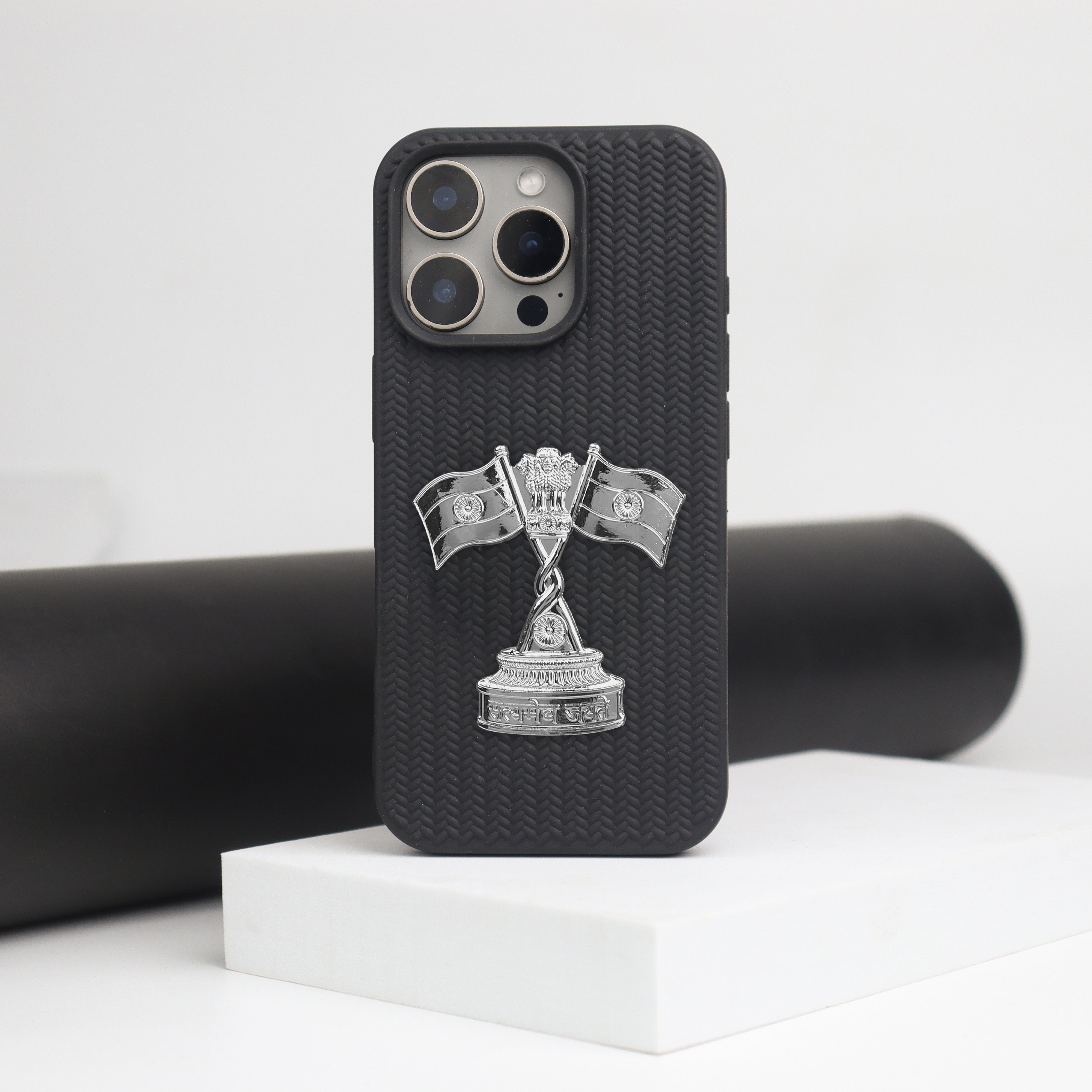 Nyay Stambh Woven Leather Case - iPhone